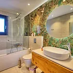 Luxury Ebellina By Posarellivillas ヴィラ *