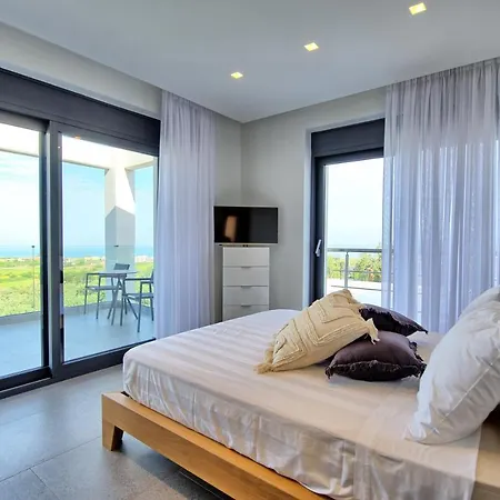 Luxury Ebellina By Posarellivillas ヴィラ *