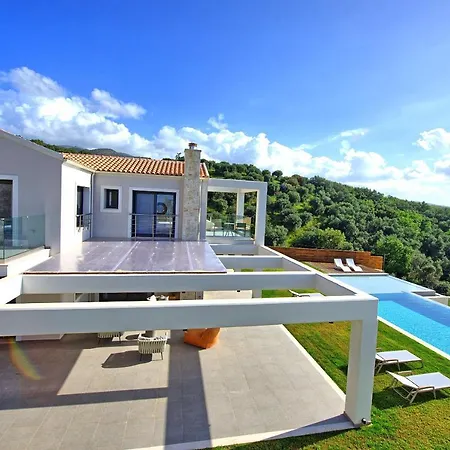 Villa Luxury Ebellina By Posarellivillas *