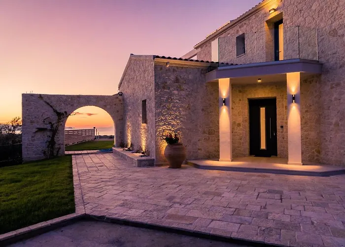 Villa Luxury Ebellina By Posarellivillas *